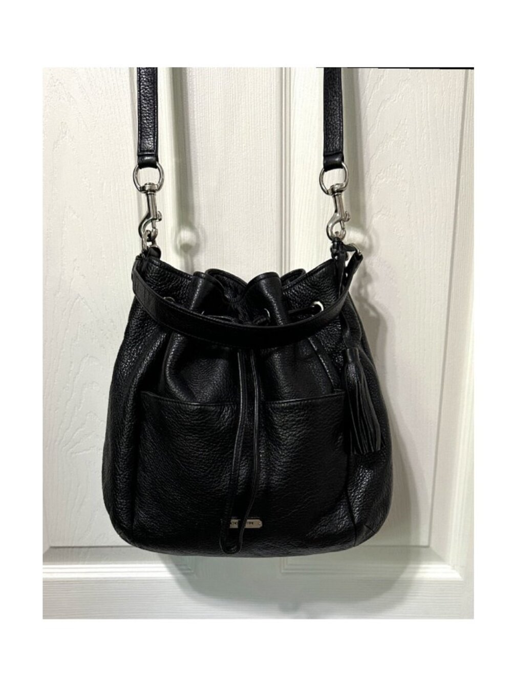 Coach Crossbody Avery Black Pebbled Leather Drawstring Shoulder Bag Handbag